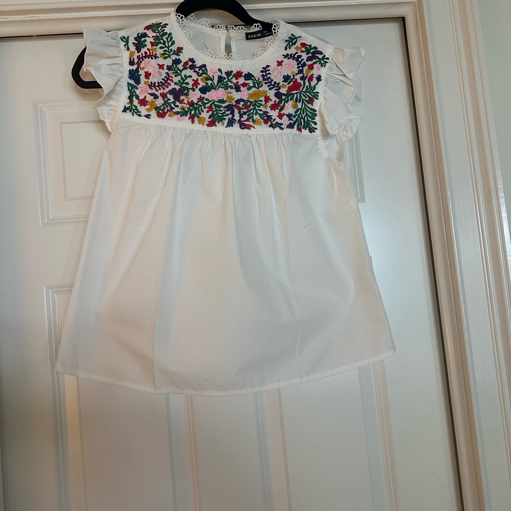 SHEIN White Top with Multicolor Embroidery